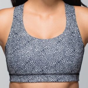 Lululemon energy sports bra - like new plush petal
